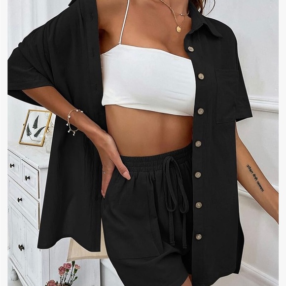 Black cotton lounge shirt and shorts set - Picture 3 of 4